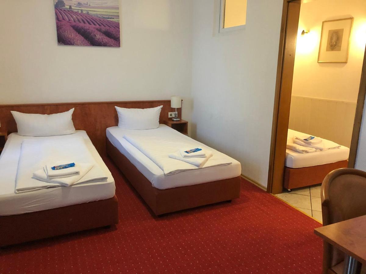 Hotel Am Ledermuseum Offenbach am Main Buitenkant foto