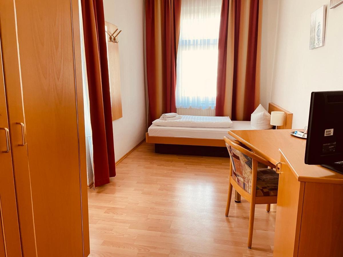 Hotel Am Ledermuseum Offenbach am Main Buitenkant foto